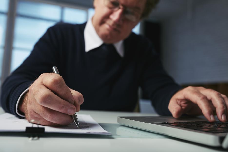 Request for authenticated Criminal Information Certificate