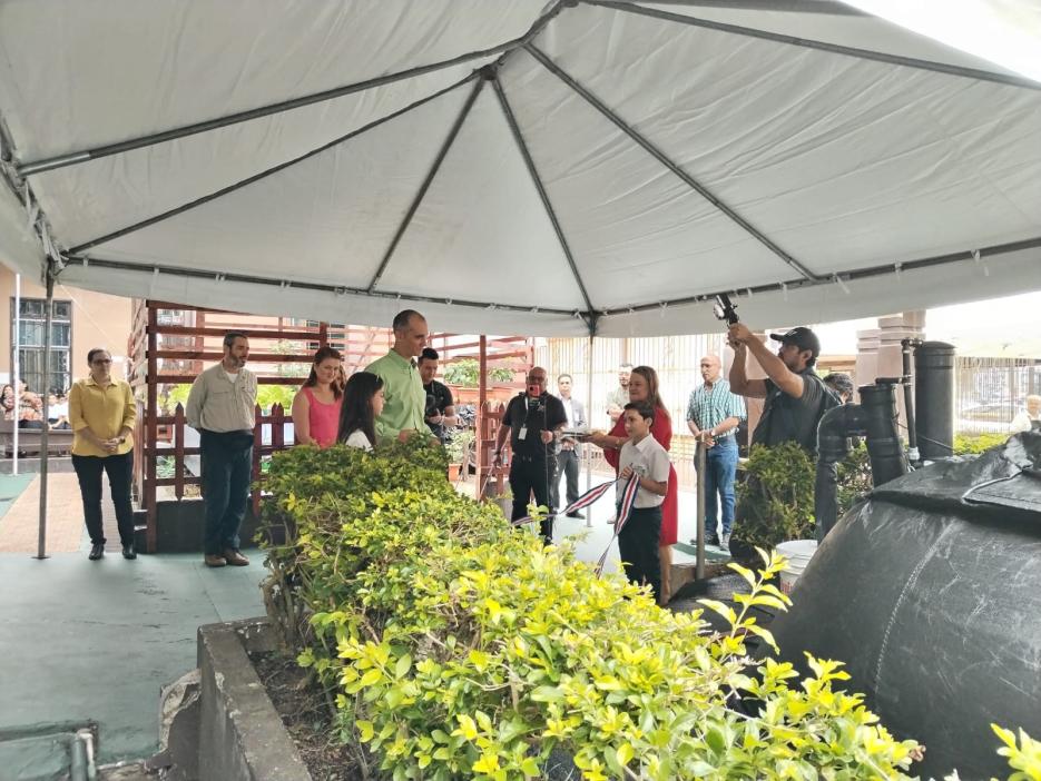 HomeBiogas donation at a school in Cartago