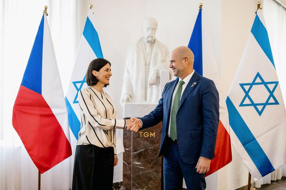 Speaker of the Knesset Amir Ohana aSpeaker of the Chamber of Deputies Marketa Pekarova Adamovaa, July 2024