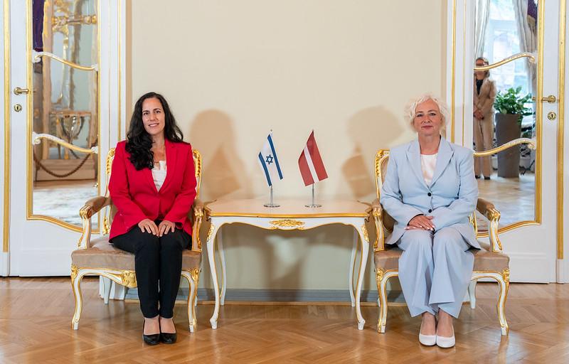 ambassador of Israel, Daiga Mieriņa from Saeima (photo credit: Foto: Ieva Ābele, Saeima) Saeima