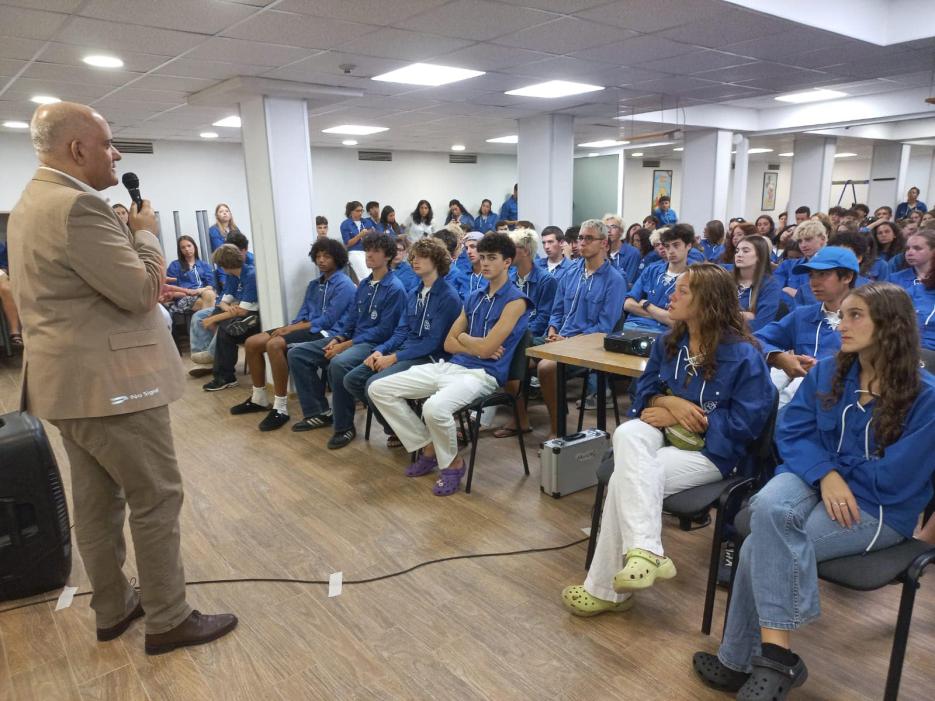 Ambassador Sfari gives lecture to Hashomer Hatzair reps (photo credit: Embassy) Ambassador Sfari gives lecture to Hashomer Hatzair reps