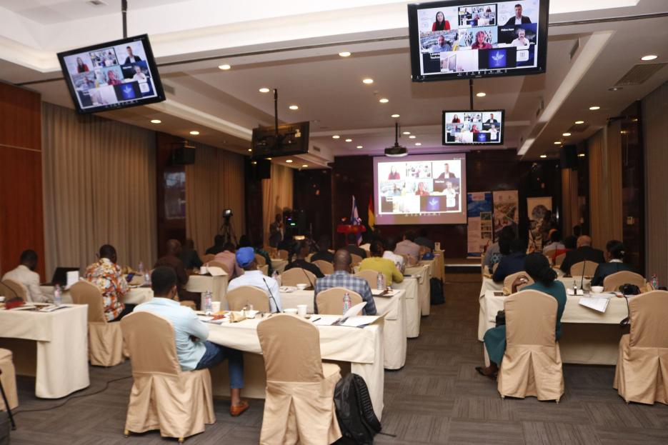 Participants at Aquaculture forum 