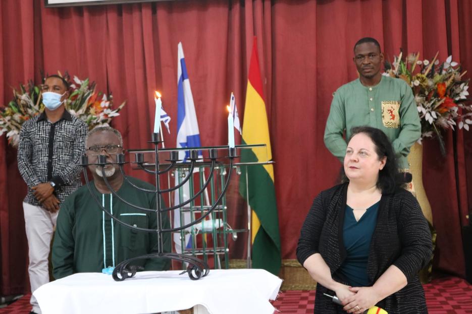 H. E. Shlomit Sufa with Rev Dr John B Ghartey of the Ebenezer Assemblies of Ghana Church (photo credit: MFA Accra) H. E. Shlomit Sufa with Rev Dr John B Ghartey of the Ebenezer Assemblies of Ghana Church