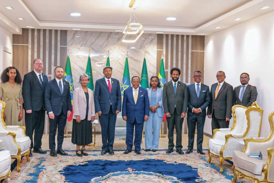 Credentials - Group Photo (photo credit: Credentials - Group Photo) Credentials - Group Photo