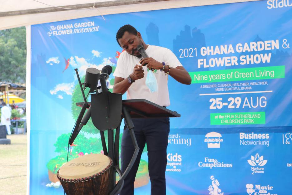 Mr. Maxwell Kojo Xonu during his presentation as the 2021 IGIC contest (photo credit: MFA Accra) Mr. Maxwell Kojo Xonu during his presentation as the 2021 IGIC contest