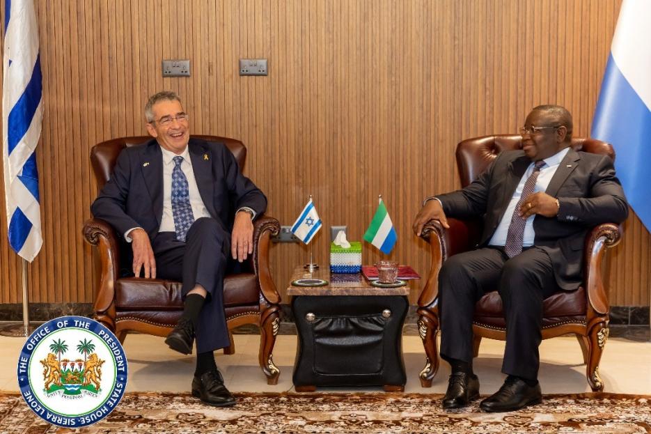 Ambassador Roey Gilad with President Bio in Freetown (photo credit: Presidency Sierra Leone) Ambassador Roey Gilad with President Bio in Freetown