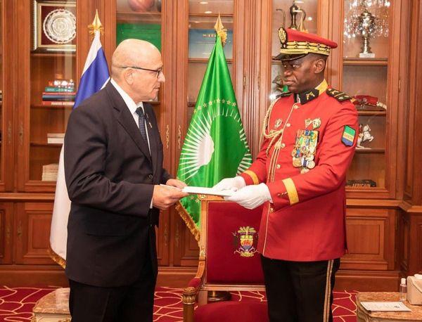 Presentation of Credentials in Gabon 