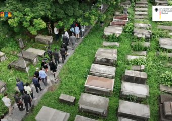 Chinchpokli Cemetery, Mumbai 