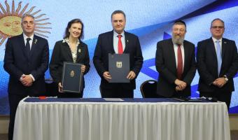 FM Katz and Labor Minister Ben Tzur sign social rights treaty between Israel and Argentina