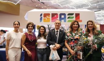 Fiesta Alrededor del Mundo