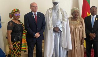 Meeting with the first vice-president of senate 
