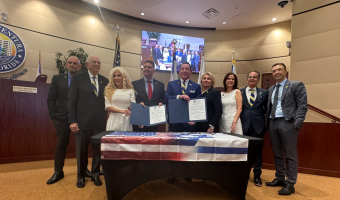 Aventura and Modi'in sister city agreement