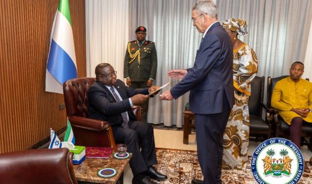 Ambassador Roey Gilad with President Bio in Freetown